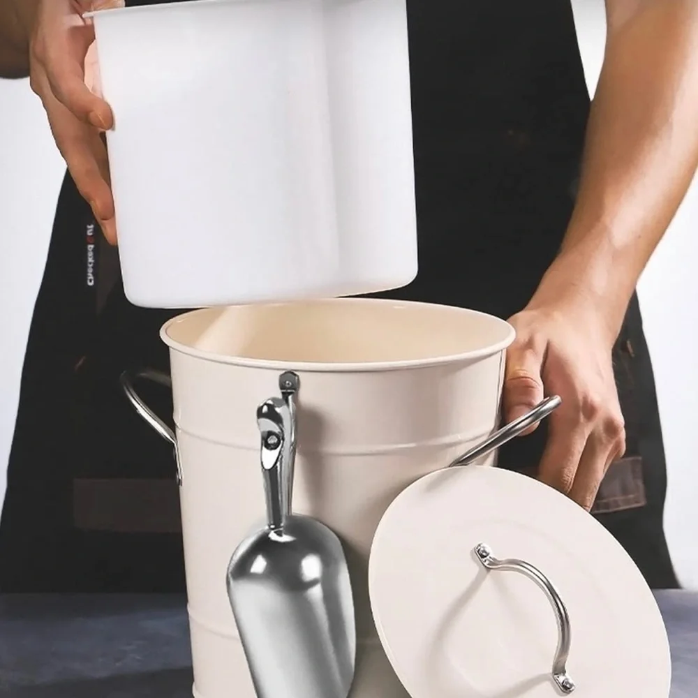 White Galvanize Ice Bucket With Lid and Scoop